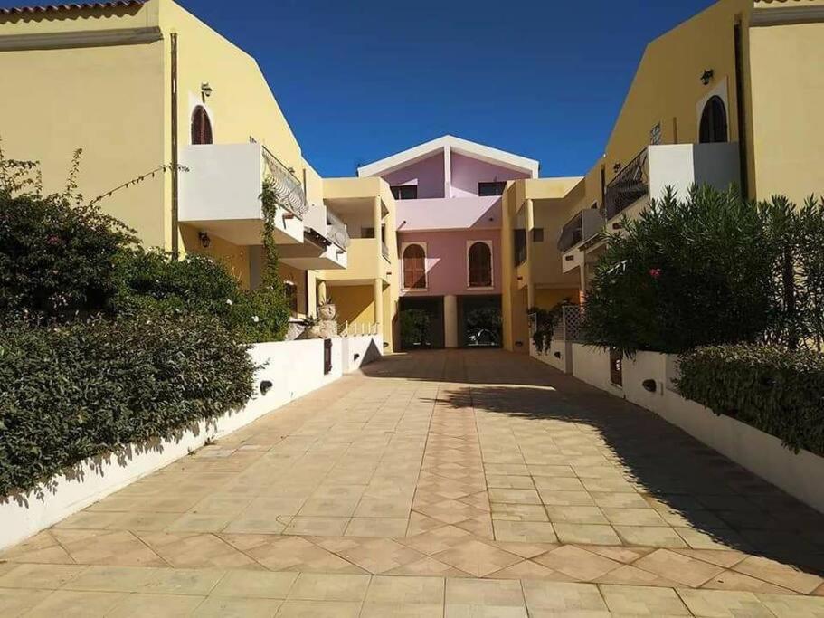 Case Vacanze A Santa Teresa Di Gallura 외부 사진