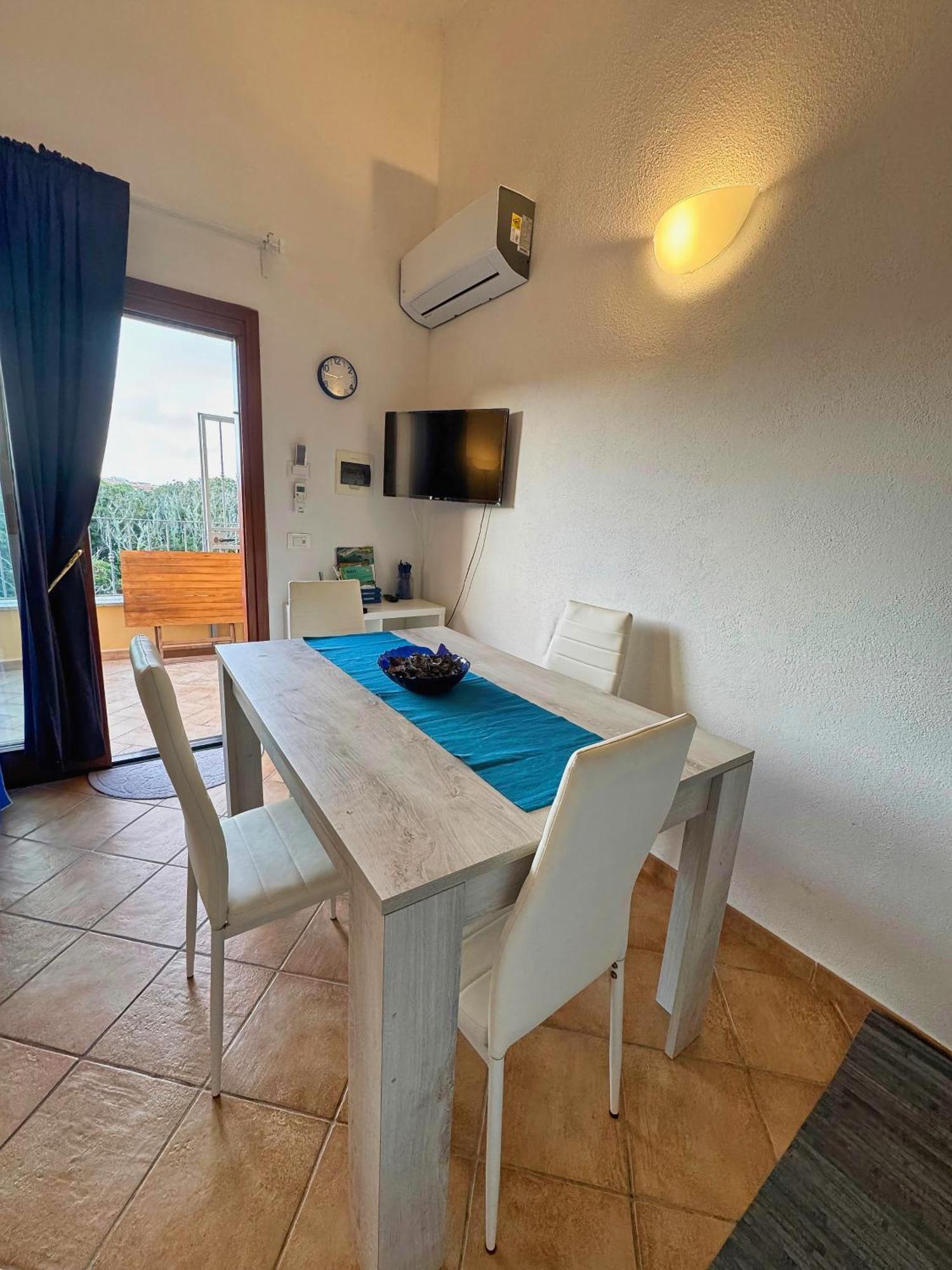 Case Vacanze A Santa Teresa Di Gallura 외부 사진